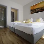 Beck Hotel 3*